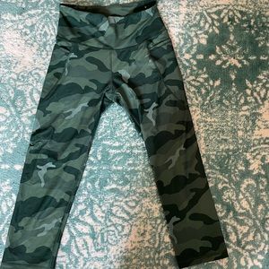 Old navy leggings, army print